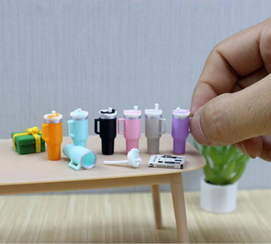 1/12 Scale Dollhouse Miniature Home Scene Decoration Mini Simulation Straw Insulated Water Cup Doll Accessories Toys